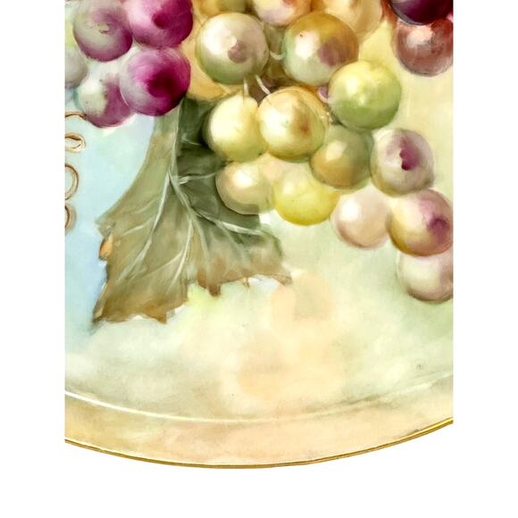 Antique T & V Tressemann & Vogt Limoges France Grapes Painted 13.5" Round Tray - Picture 6 of 9